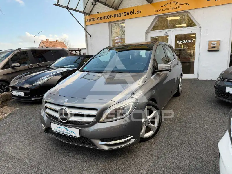 2013 Mercedes Benz B 200