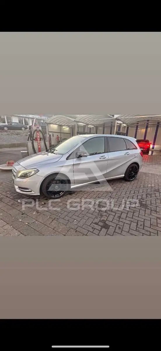 2013 Mercedes Benz B 200