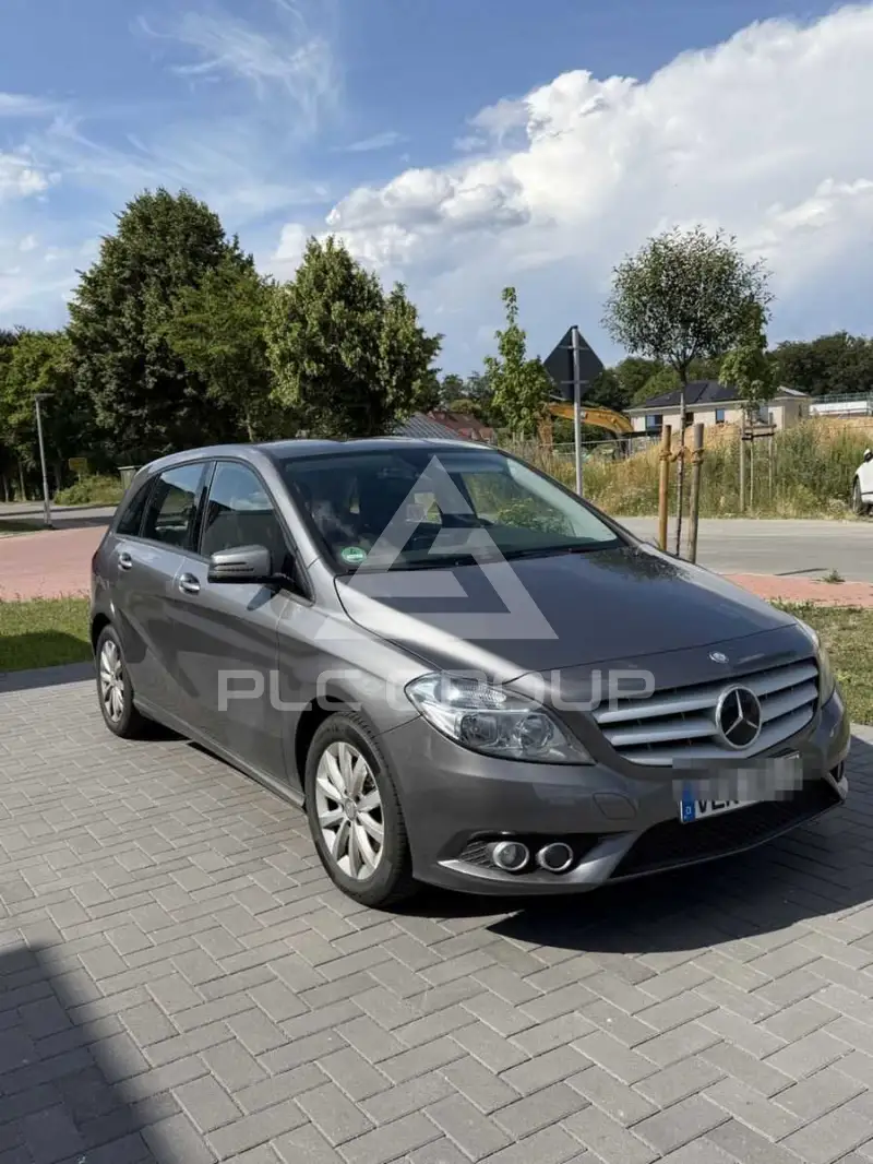 2013 Mercedes Benz B 200