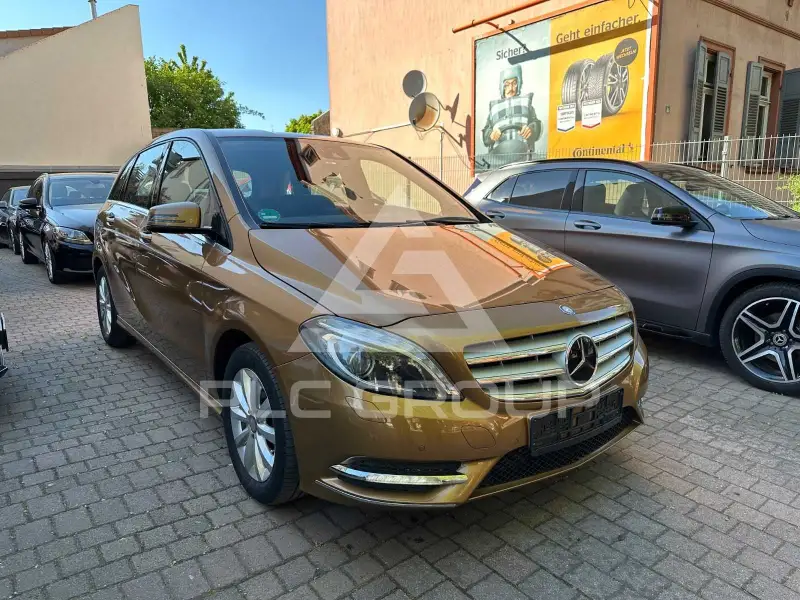 2013 Mercedes Benz B 200