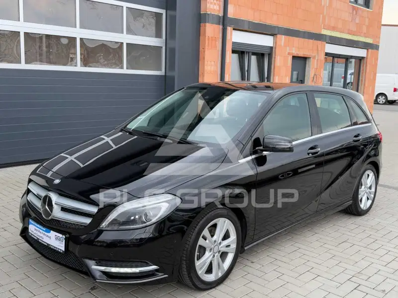 2013 Mercedes Benz B 200