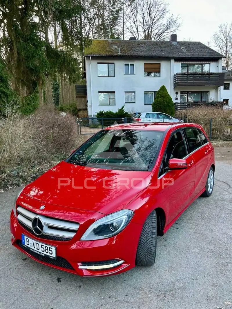 2013 Mercedes Benz B 200