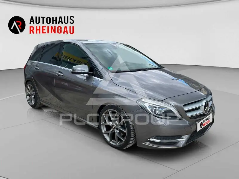 2013 Mercedes Benz B 200