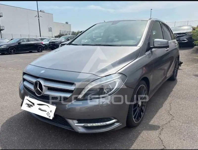 2013 Mercedes Benz B 200