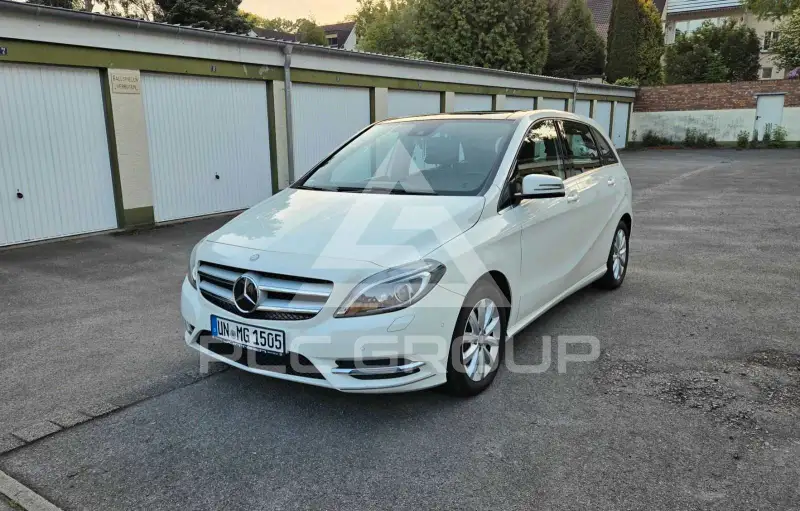 2013 Mercedes Benz B 200