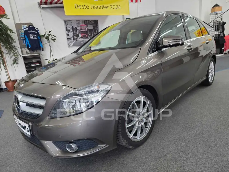 2013 Mercedes Benz B 200