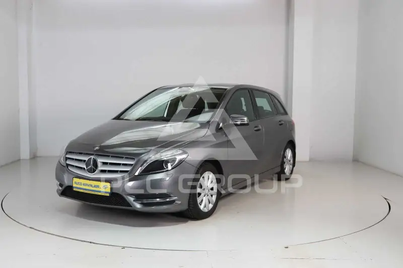 2013 Mercedes Benz B 200