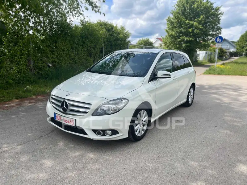 2013 Mercedes Benz B 200
