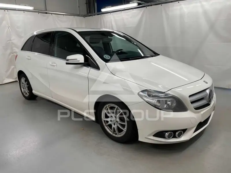 2013 Mercedes Benz B 200