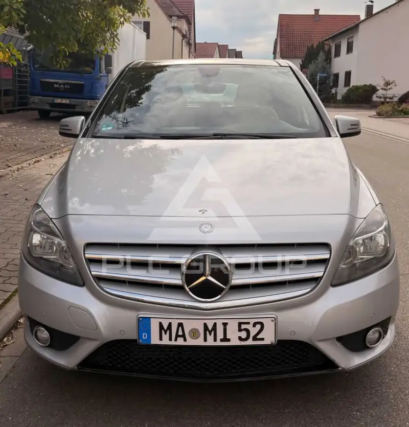2013 Mercedes Benz B 200