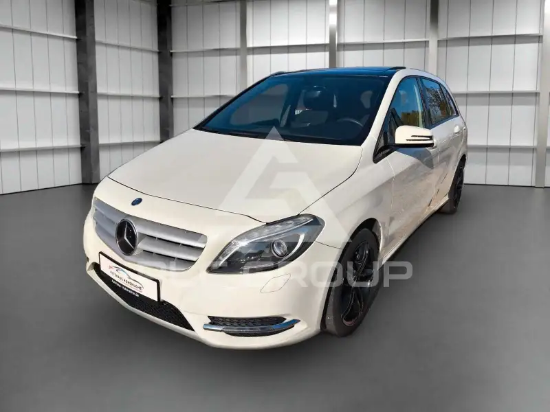 2013 Mercedes Benz B 200
