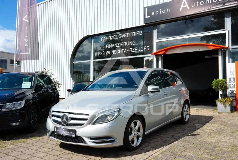 2013 Mercedes Benz B 200