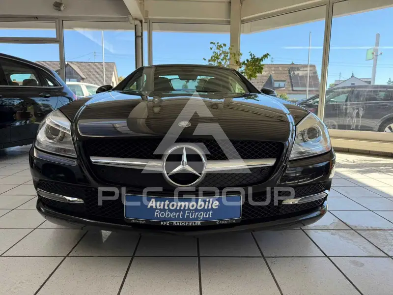 2013 Mercedes Benz SLK 200