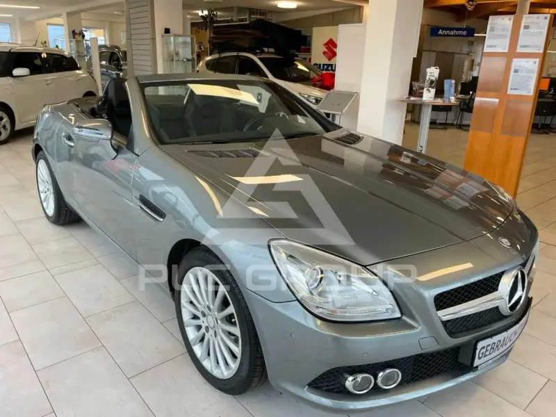 2013 Mercedes Benz SLK 200