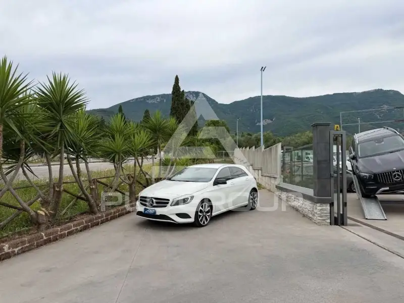 2013 Mercedes Benz A 180