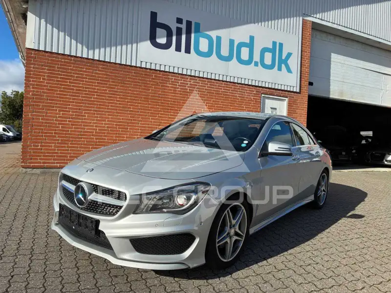 2013 Mercedes Benz CLA 220