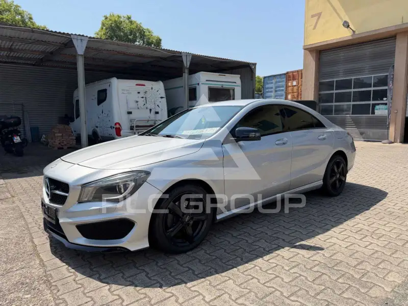 2013 Mercedes Benz CLA 220
