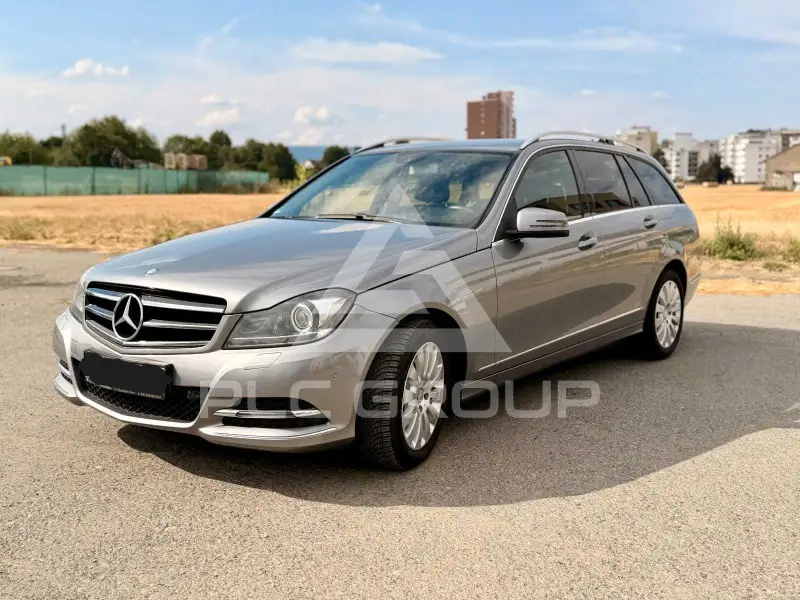 2013 Mercedes Benz 220