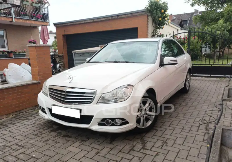 2013 Mercedes Benz C 220