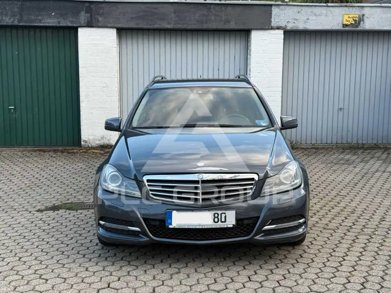 2013 Mercedes Benz C 220