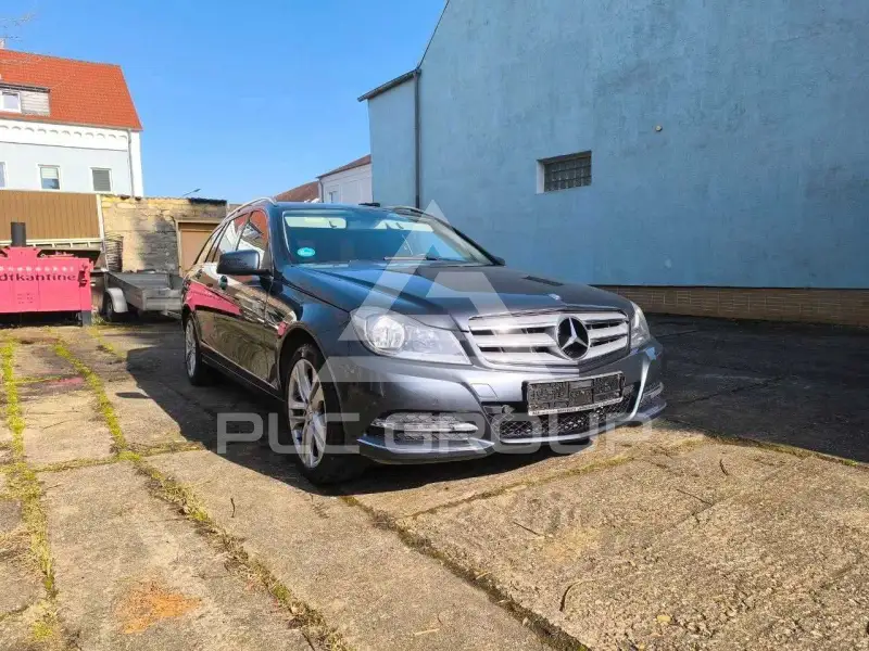 2013 Mercedes Benz C 220