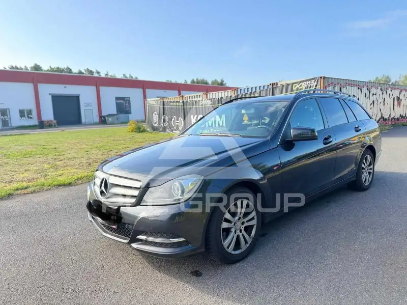 2013 Mercedes Benz C 220