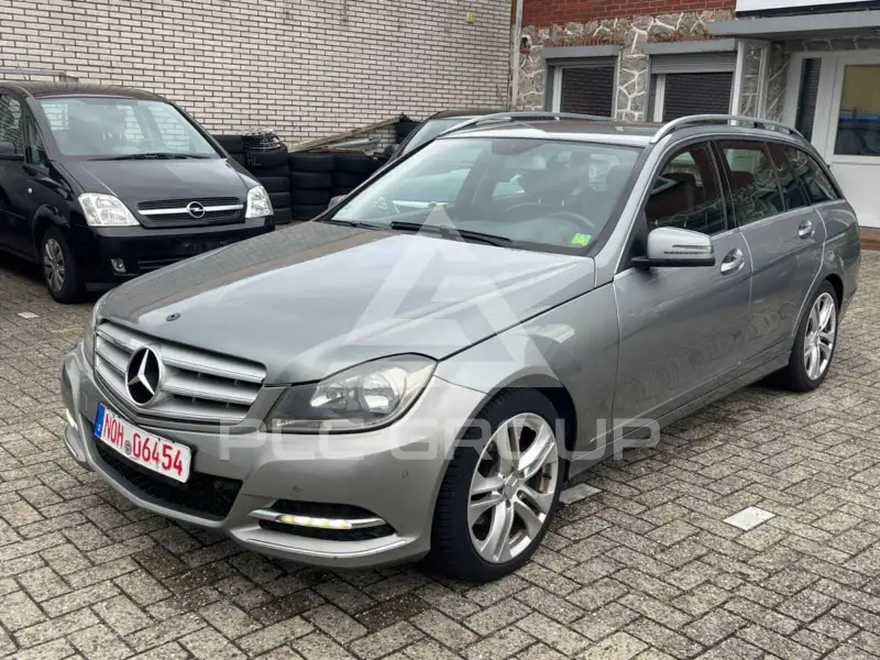 2013 Mercedes Benz C 220
