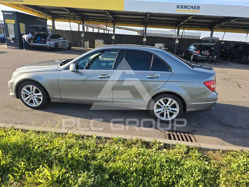 2013 Mercedes Benz C 220