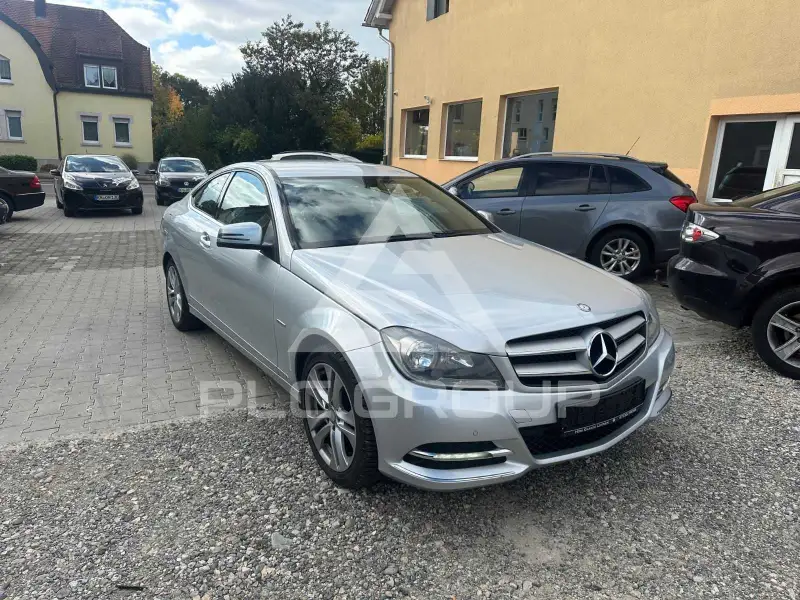 2013 Mercedes Benz C 220