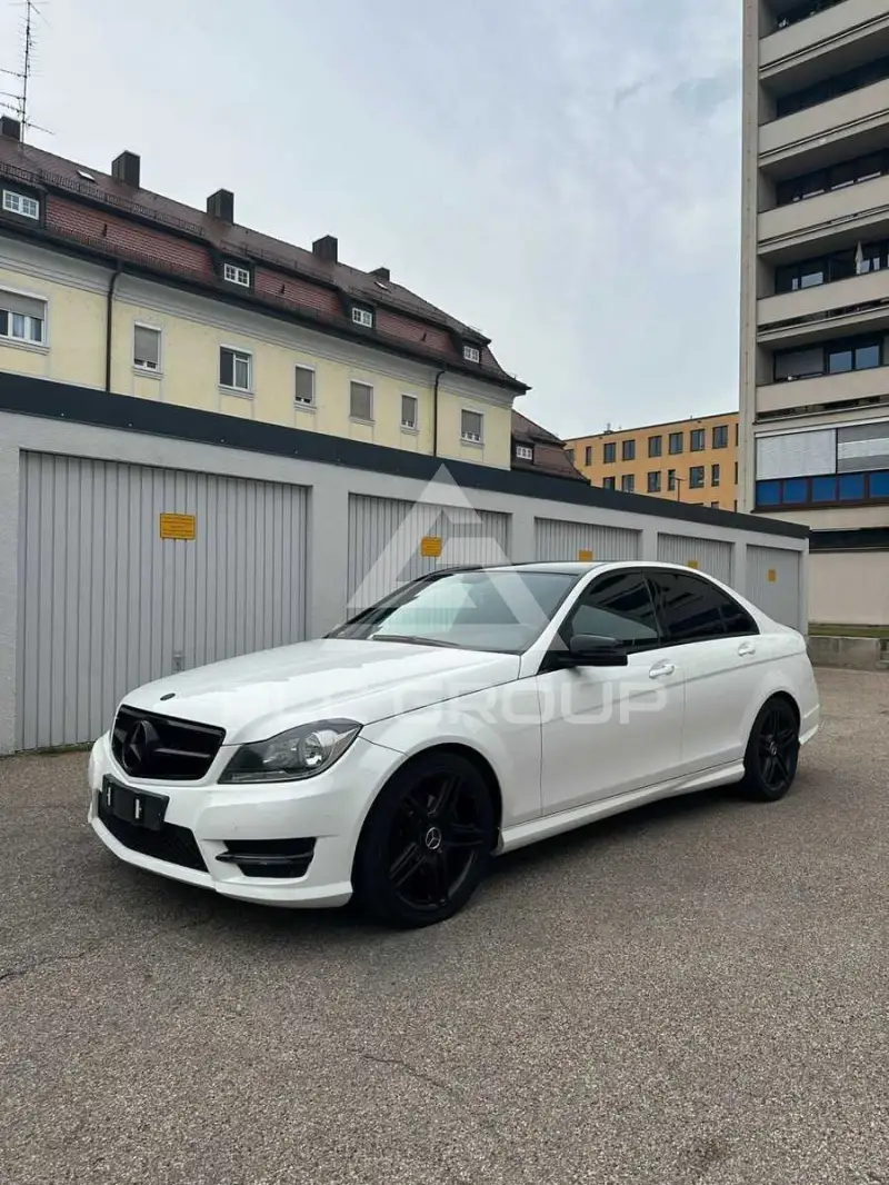2013 Mercedes Benz C 220