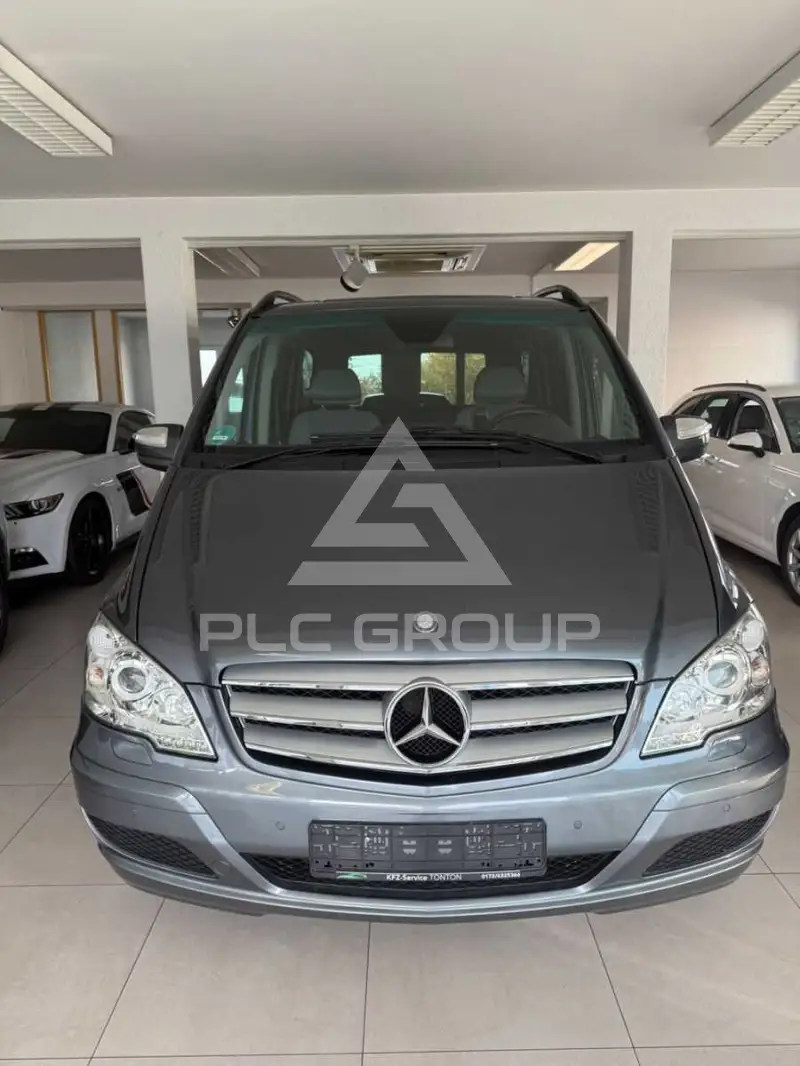 2013 Mercedes Benz Viano