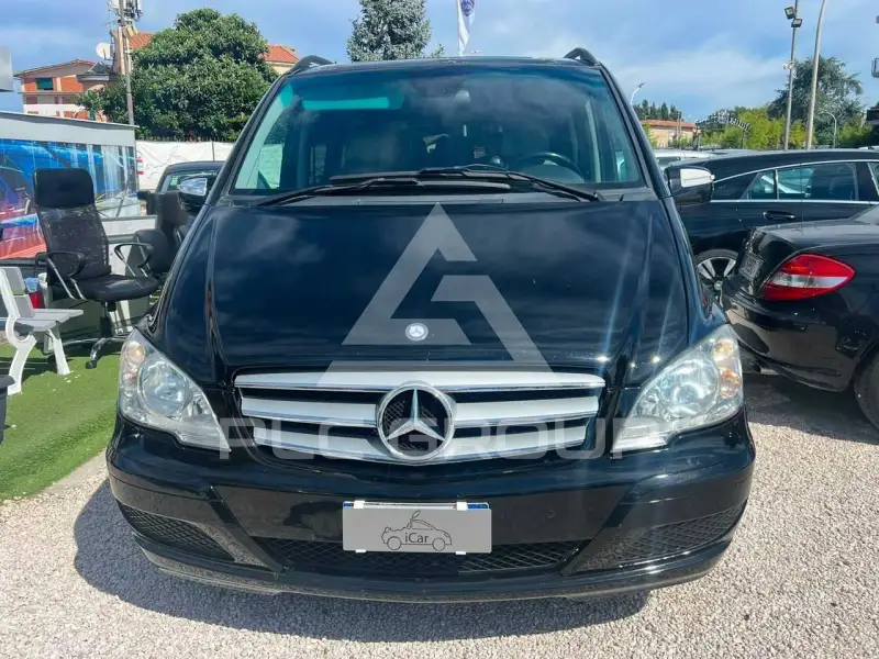 2013 Mercedes Benz Viano