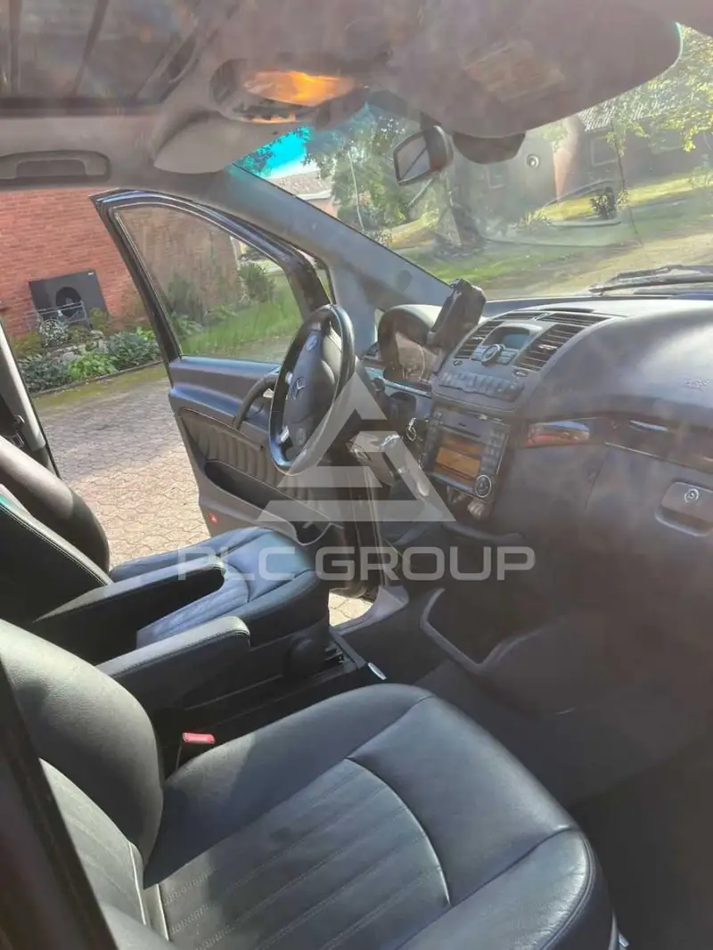 2013 Mercedes Benz Viano