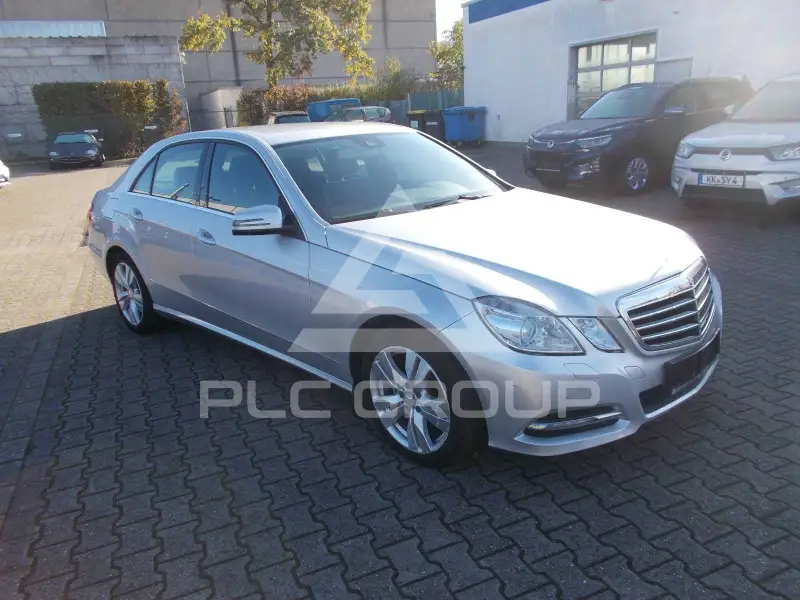 2013 Mercedes Benz E 200