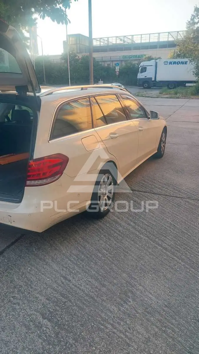 2013 Mercedes Benz E 200