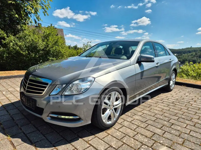 2013 Mercedes Benz E 200