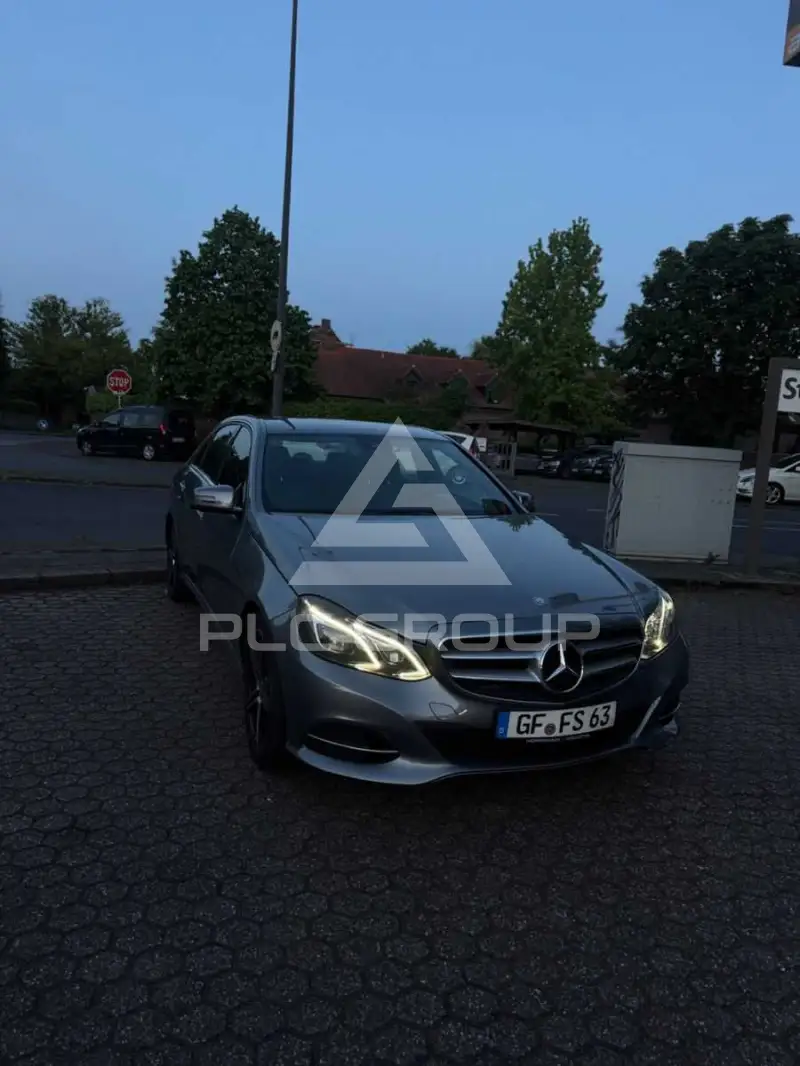 2013 Mercedes Benz E 200