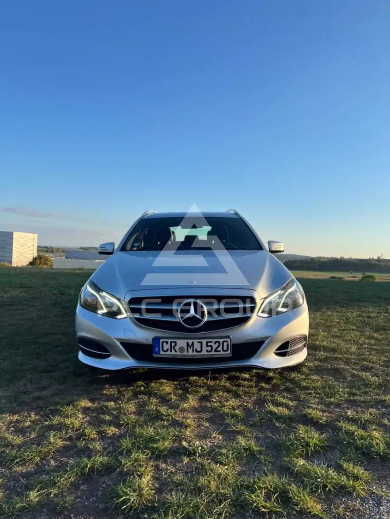 2013 Mercedes Benz E 200