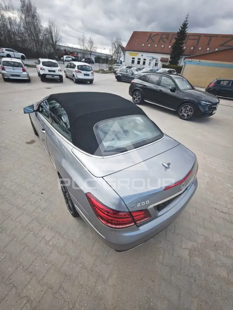 2013 Mercedes Benz E 200