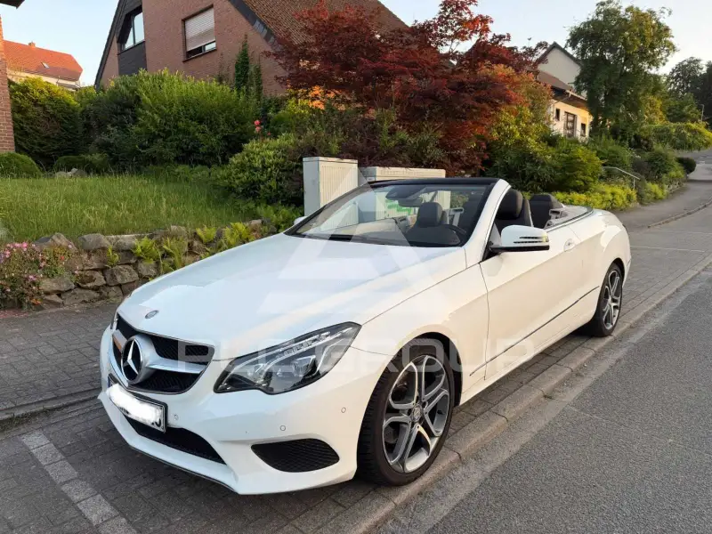 2013 Mercedes Benz E 200