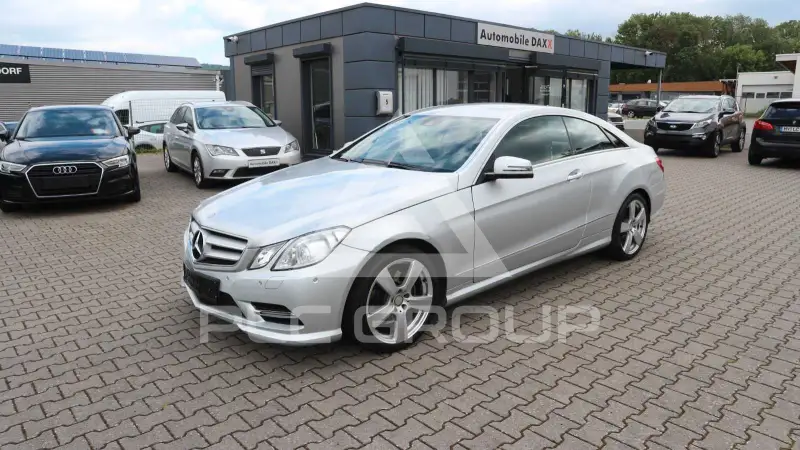 2013 Mercedes Benz E 200