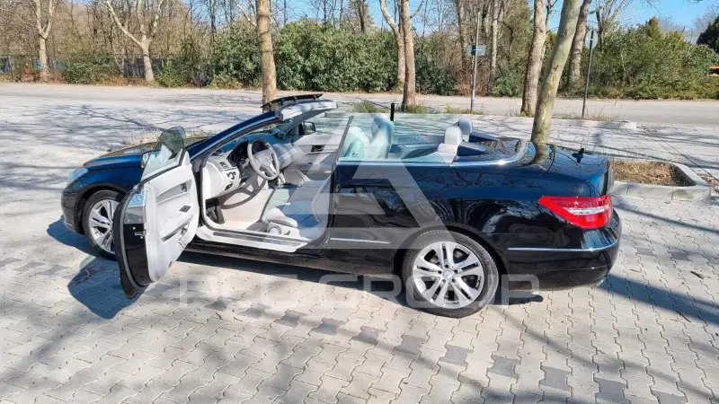 2013 Mercedes Benz E 220