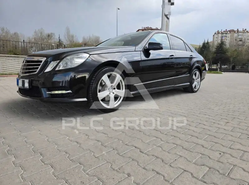 2013 Mercedes Benz E 220