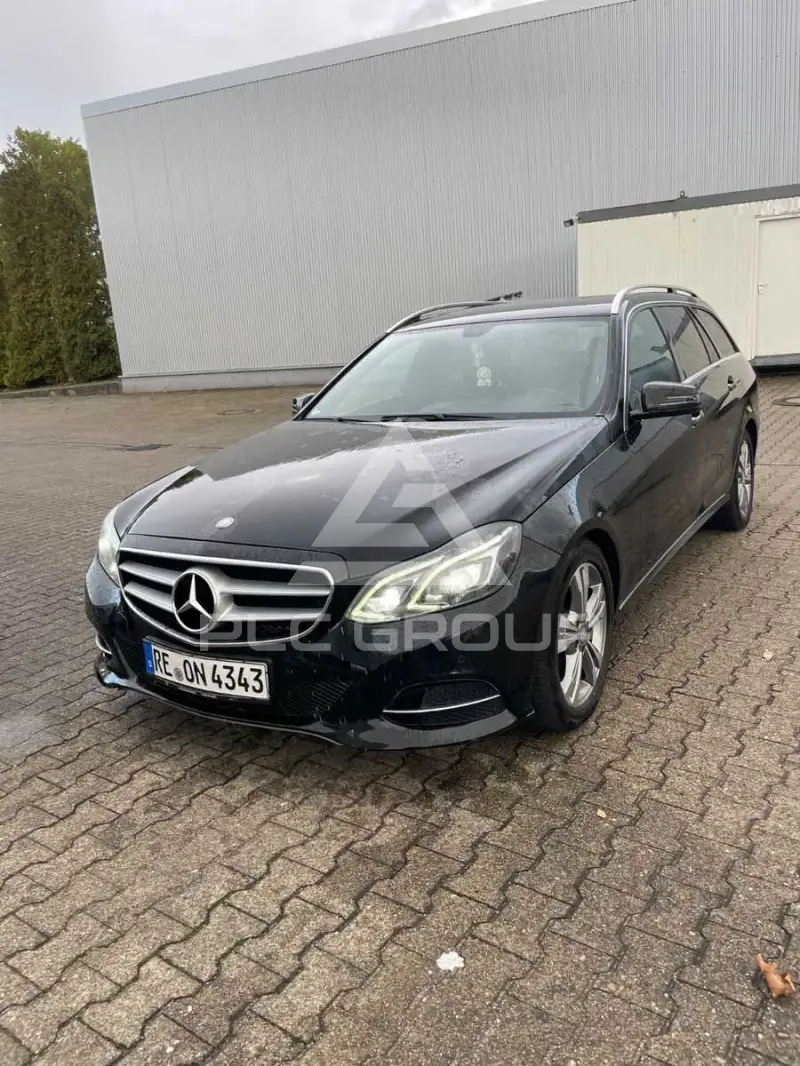 2013 Mercedes Benz E 220