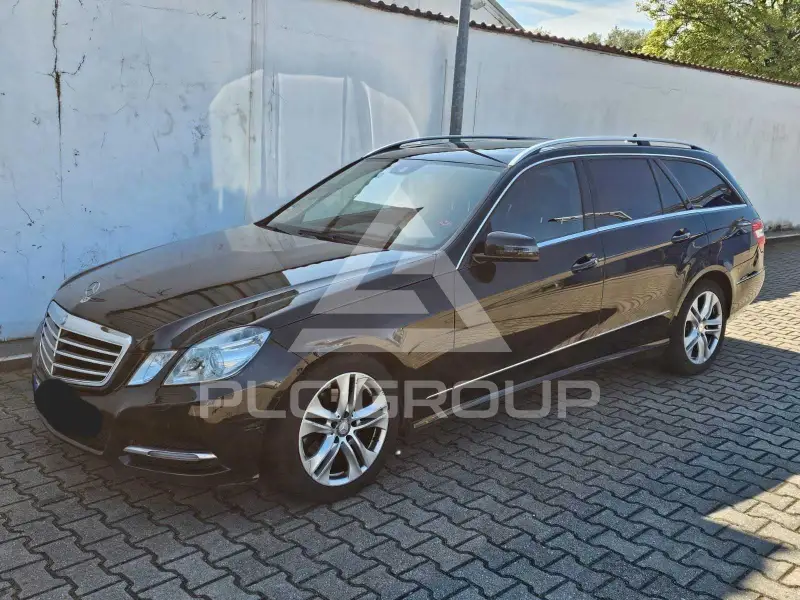 2013 Mercedes Benz E 220