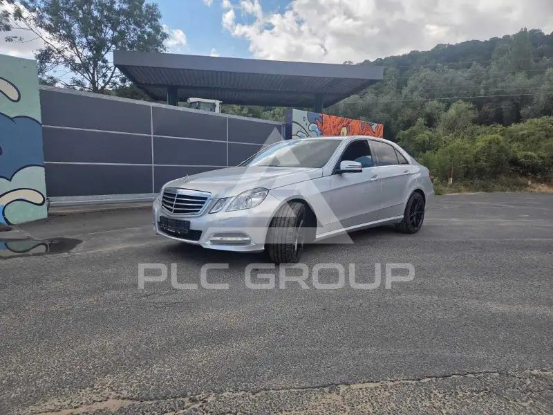 2013 Mercedes Benz E 220