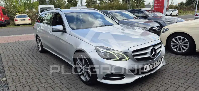 2013 Mercedes Benz E 220
