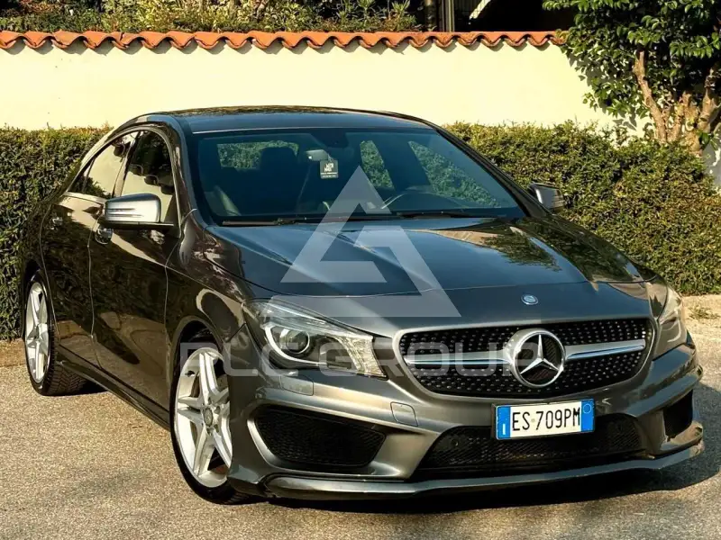 2013 Mercedes Benz CLA 180