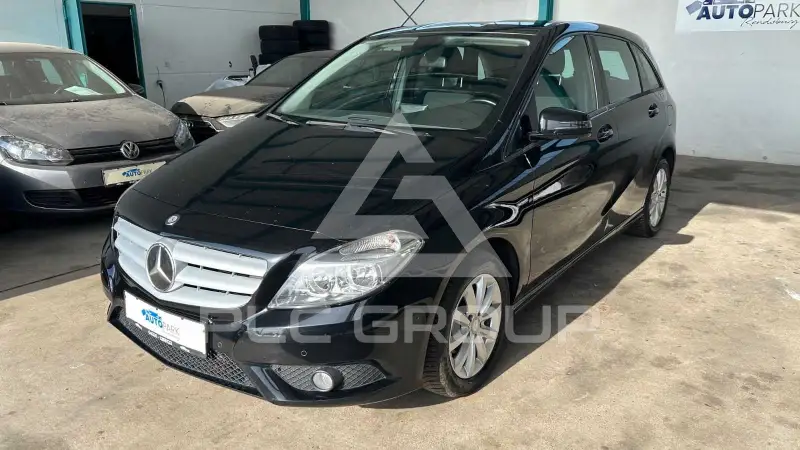 2013 Mercedes Benz B 180