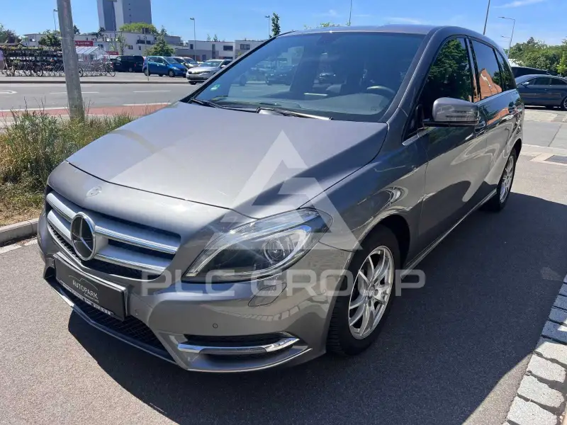 2013 Mercedes Benz B 180